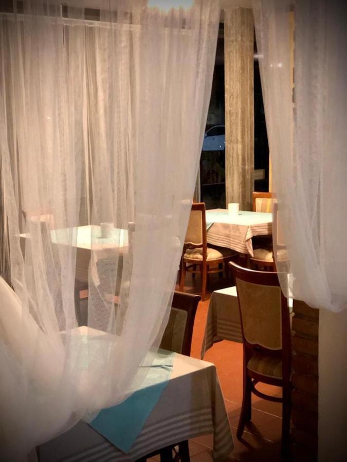 Hotel Villa Alexandra Bellaria-Igea Marina Exterior foto